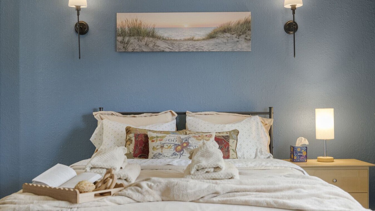 Photo of Bedroom in Holiday Hills