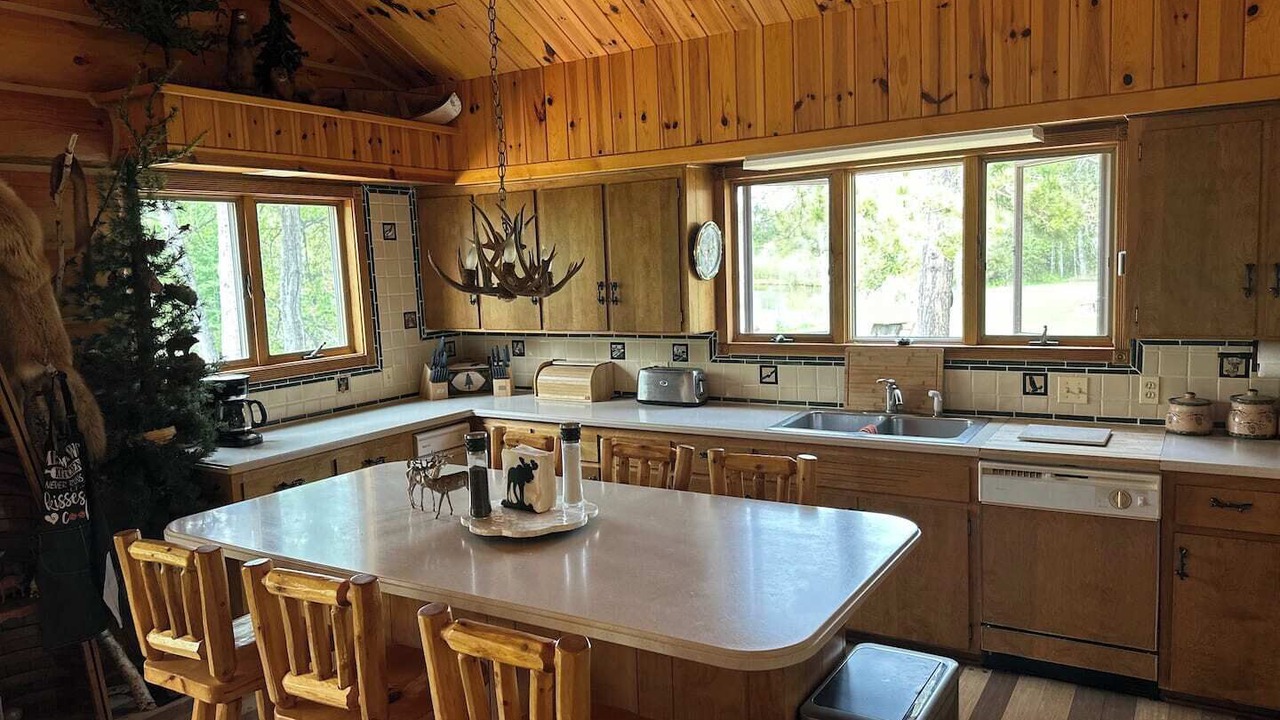 Photo of Kitchen in Grayling