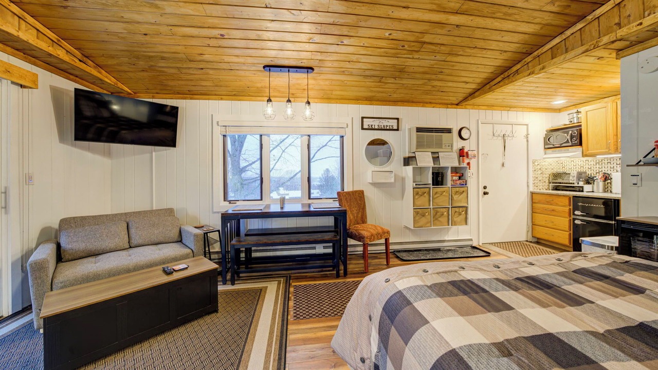 Photo of Bedroom in Bellaire