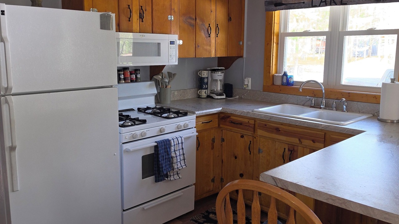 Photo of Kitchen in Higgins Lake