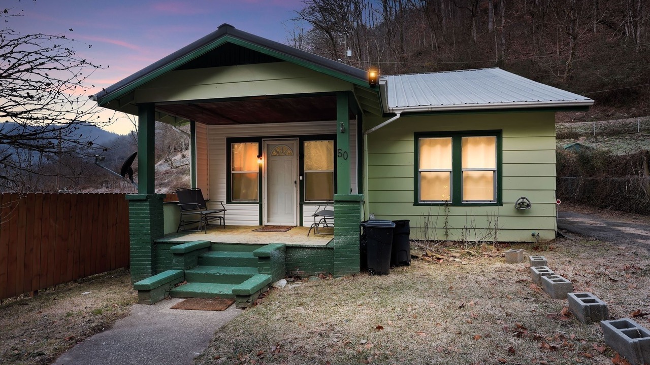 Photo of Others in Matewan