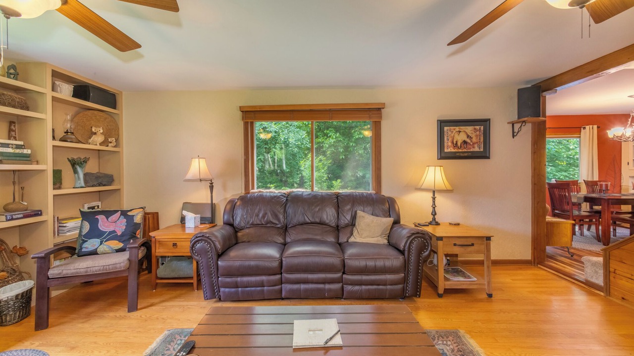 Photo of Livingroom in Upper Peninsula Michigan