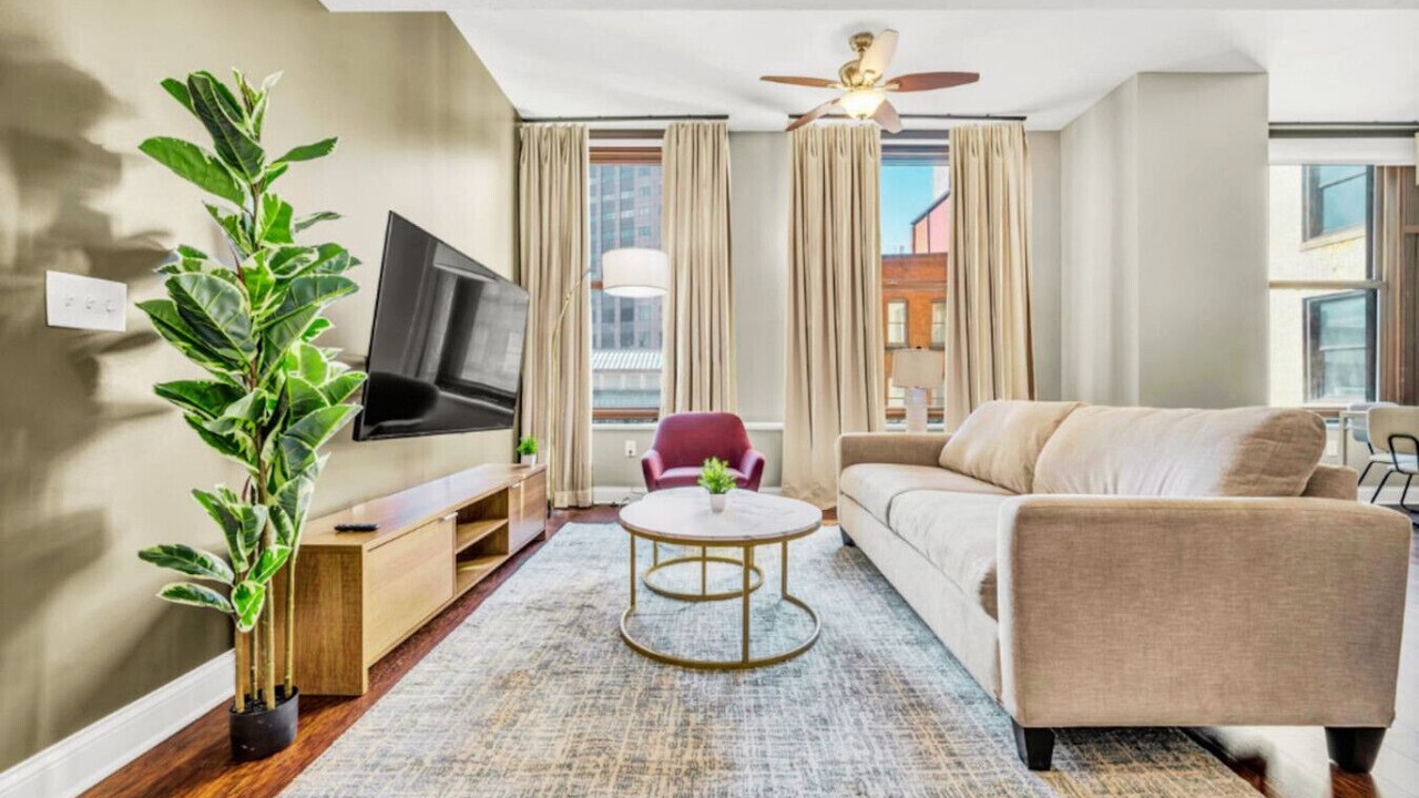 Photo of Livingroom in Gateway District