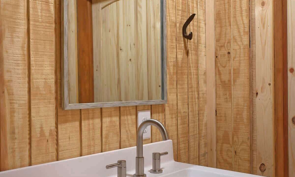 Photo of Bathroom in Welch