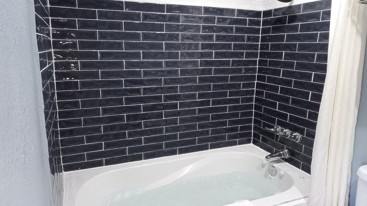 Photo of Bathroom in Marshall