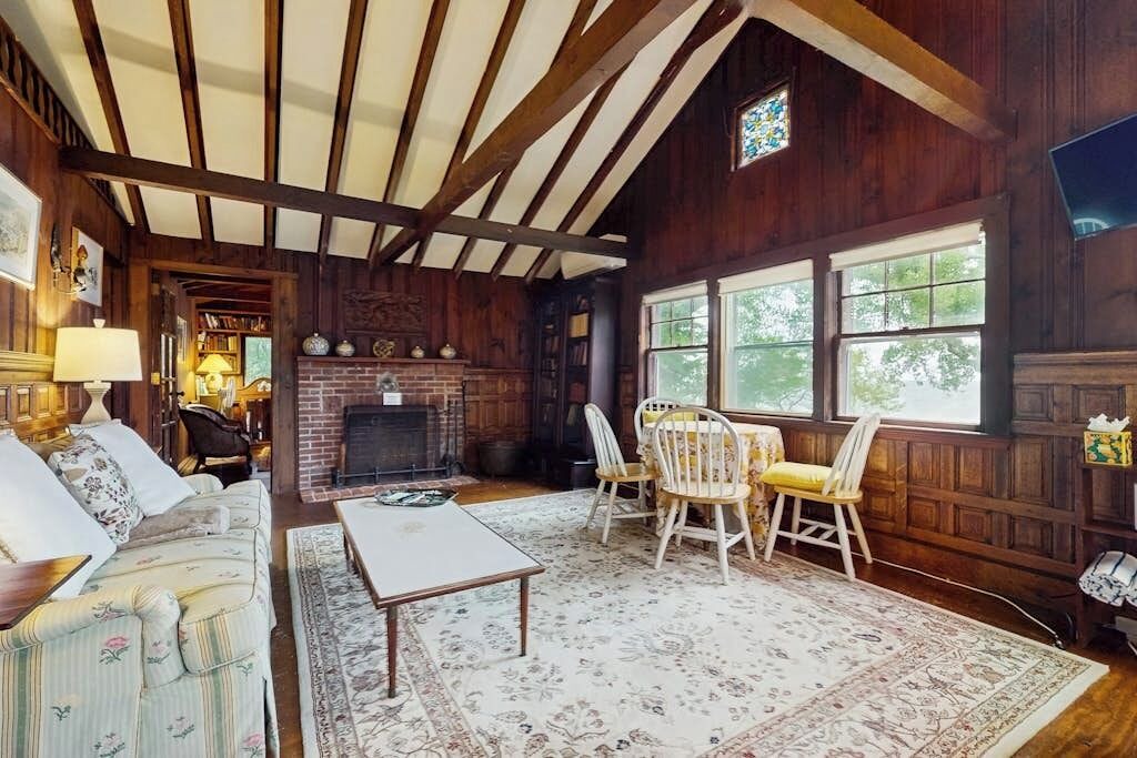 Photo of Livingroom in Rockport