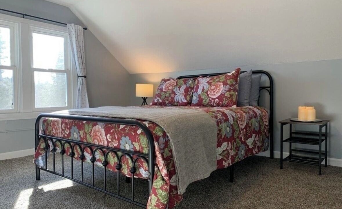 Photo of Bedroom in Bellaire