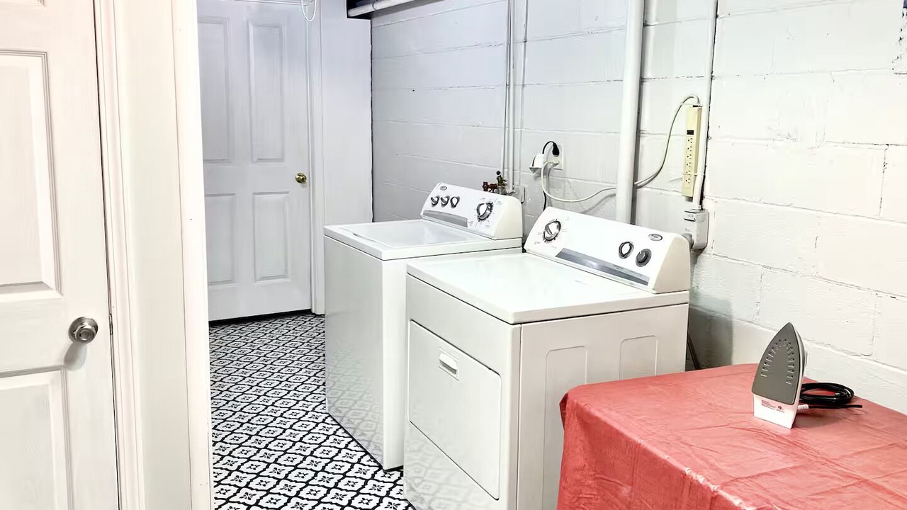 Photo of Bedroom in Elizabethtown