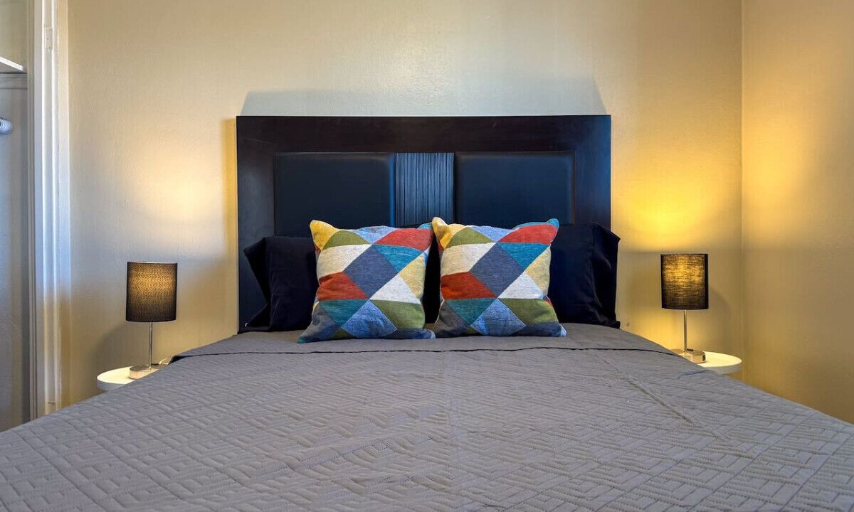 Photo of Bedroom in Mount Oliver