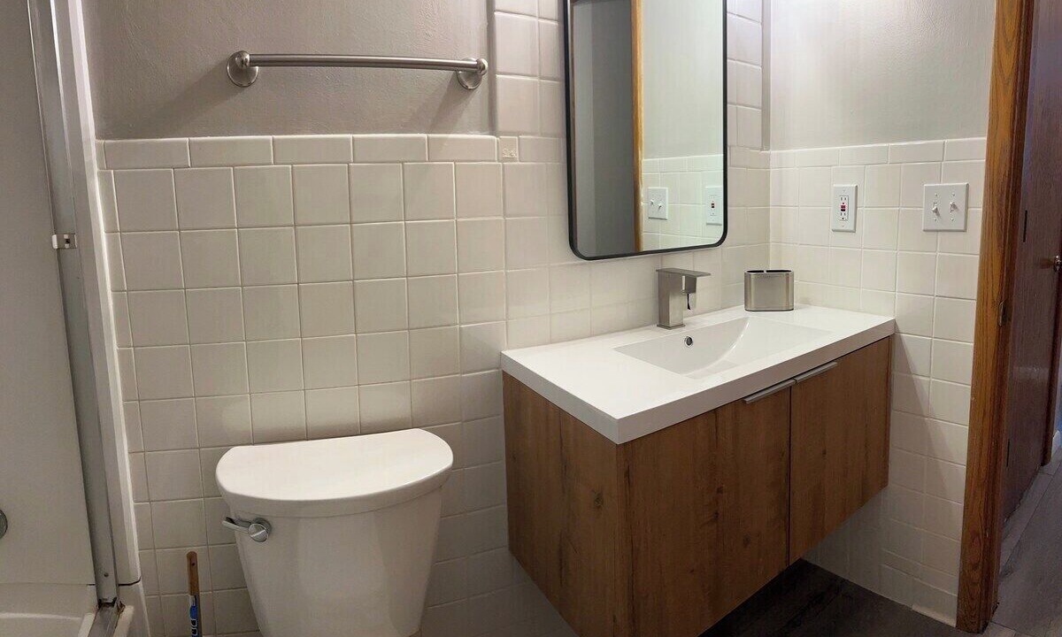 Photo of Bathroom in Masury
