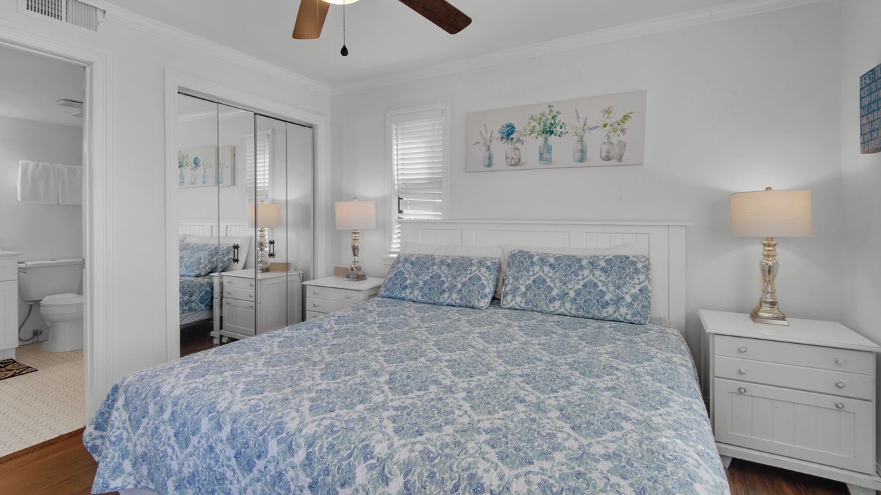 Photo of Bedroom in Seagrove Beach