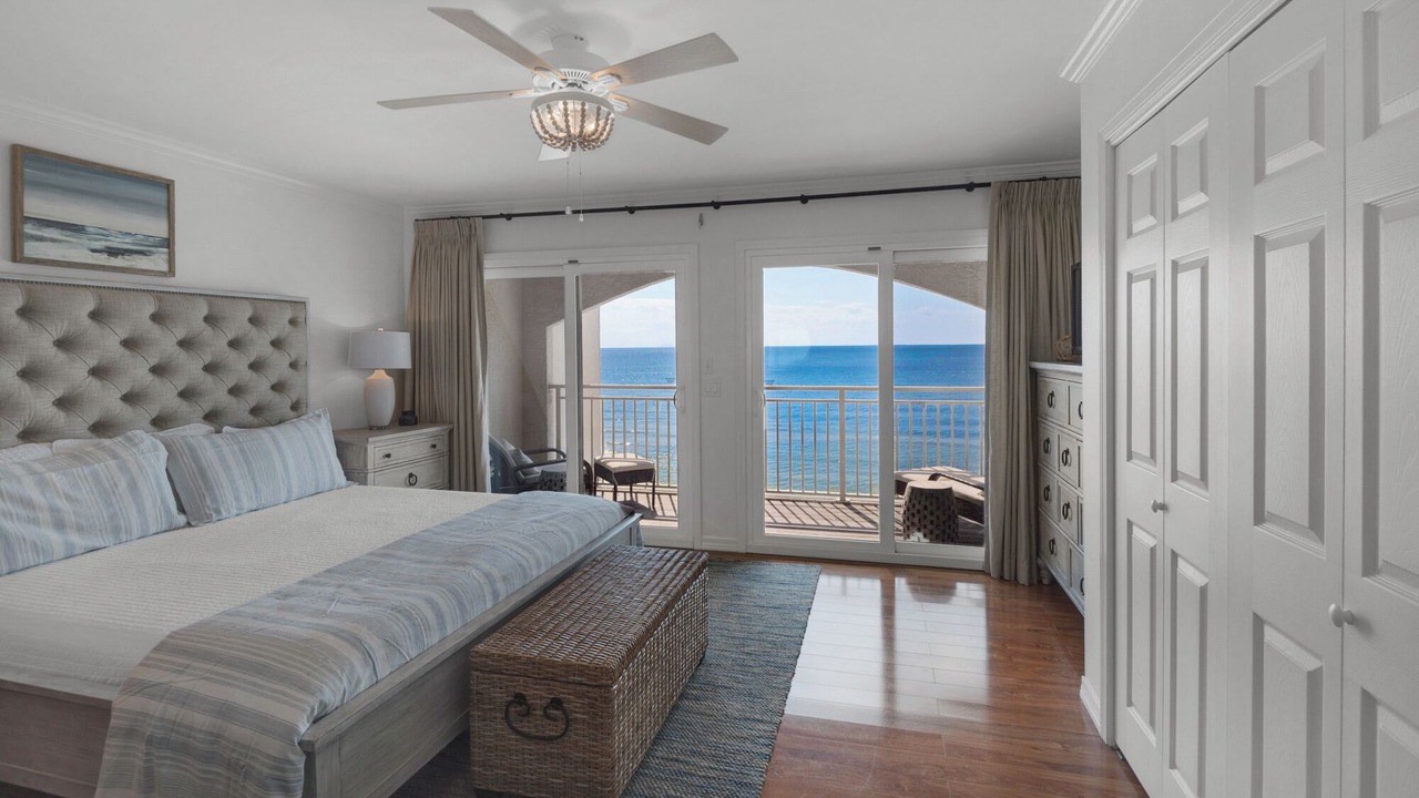 Photo of Bedroom in Seagrove Beach