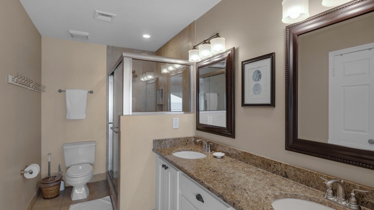 Photo of Bathroom in Seagrove Beach