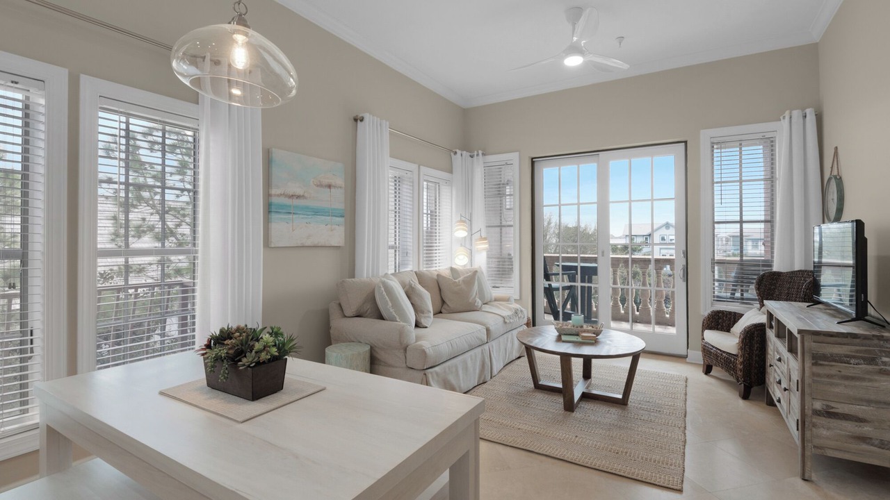 Photo of Livingroom in Seacrest Beach