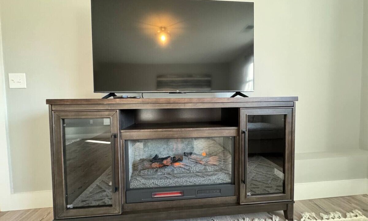 Photo of Livingroom in Wakefield-Peacedale