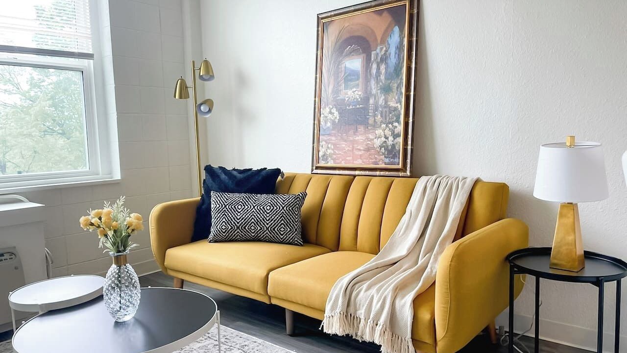 Photo of Livingroom in Corryville