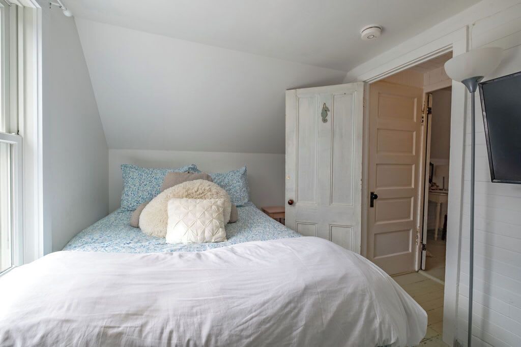 Photo of Bedroom in Peaks Island