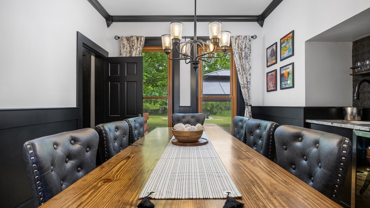 Photo of Bedroom in Bellaire