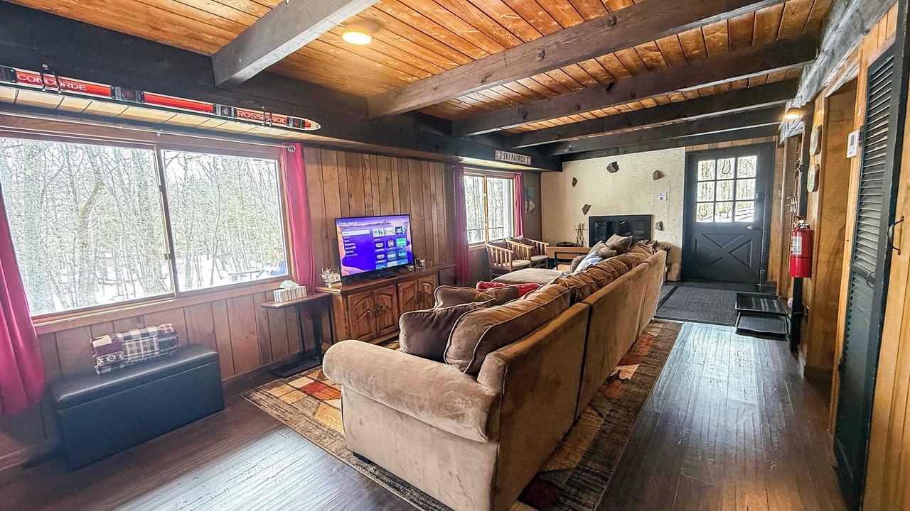 Photo of Livingroom in Bessemer