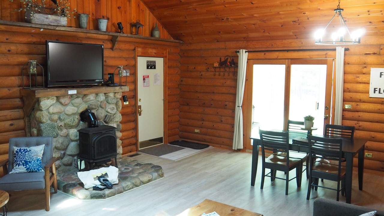 Photo of Livingroom in Mayfield