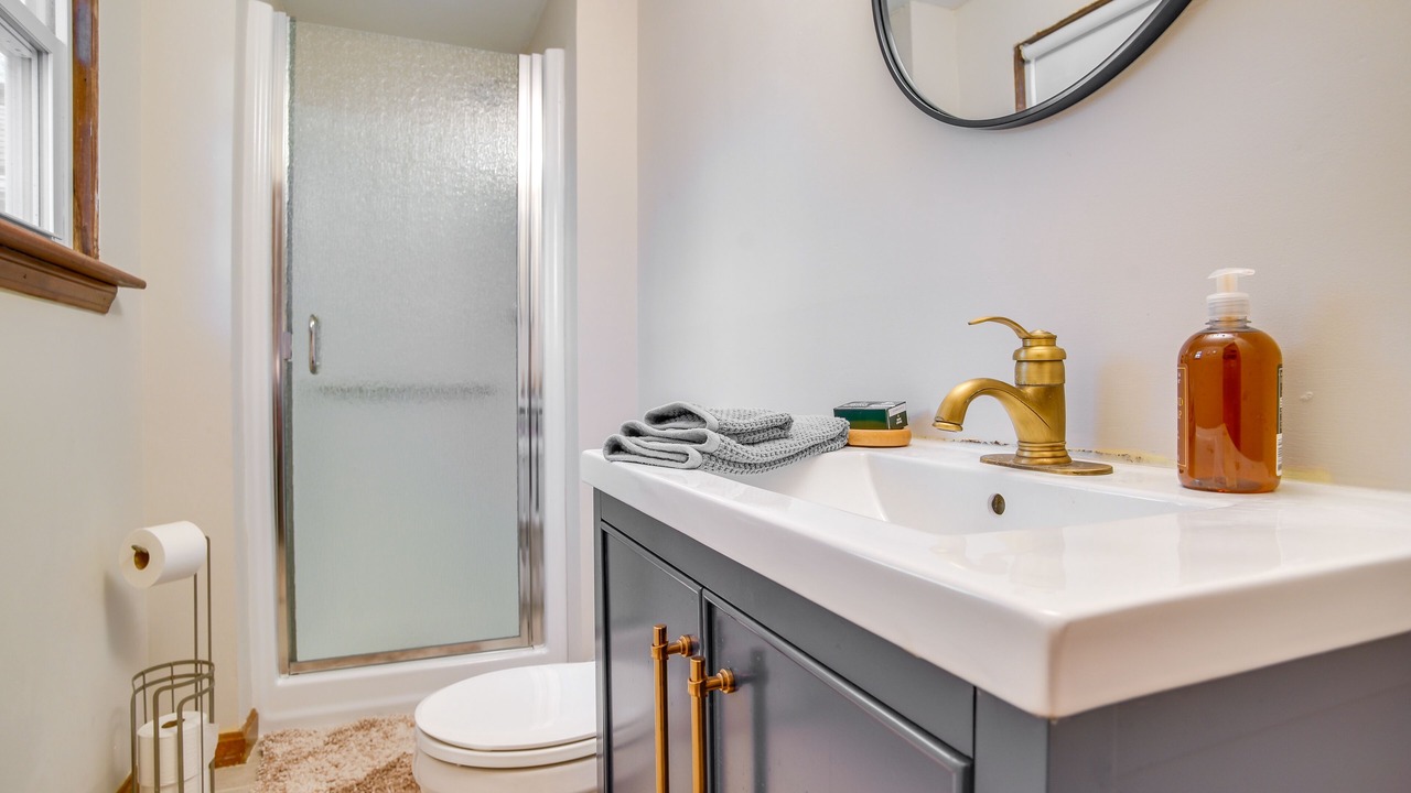 Photo of Bathroom in Centerville