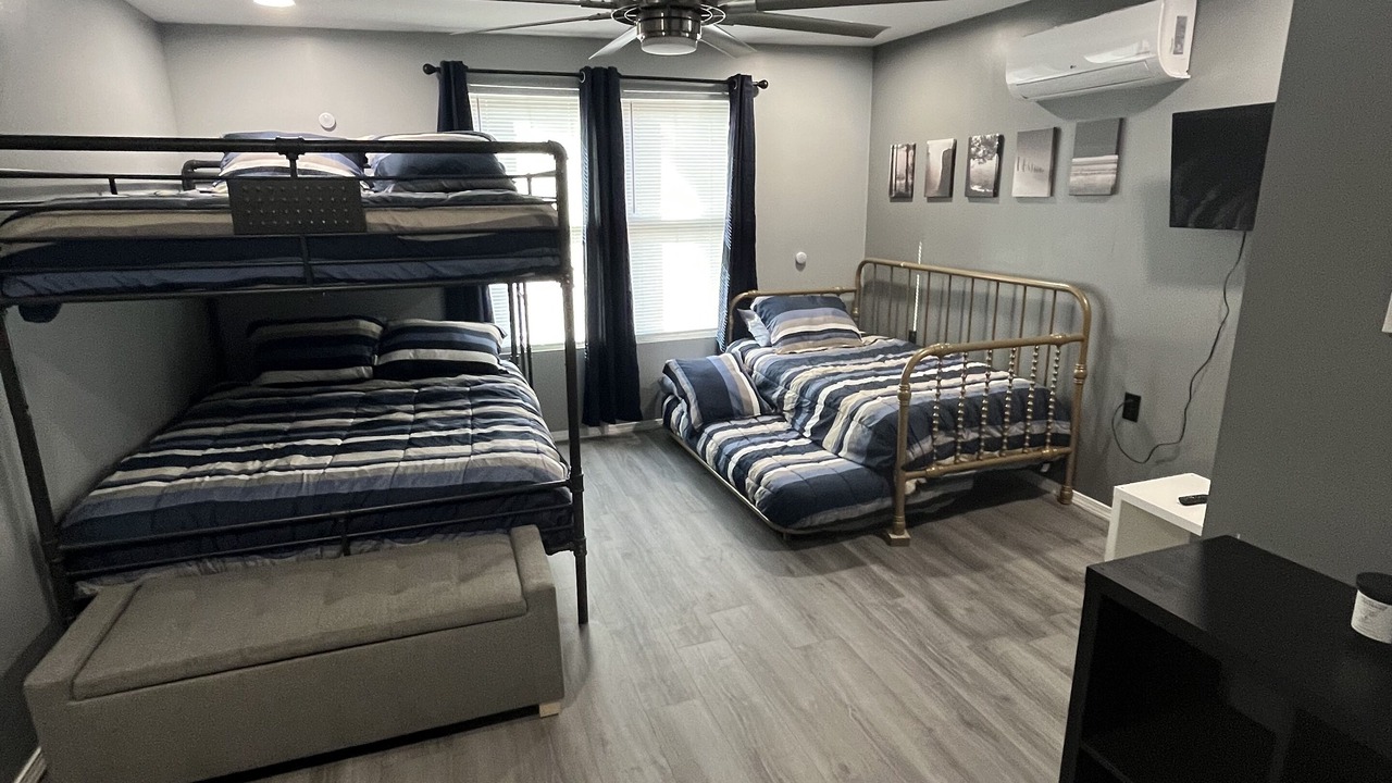 Photo of Bedroom in Welch