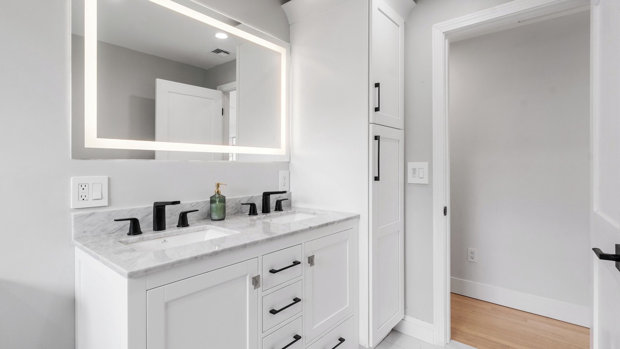 Photo of Bathroom in Bonnet Shores