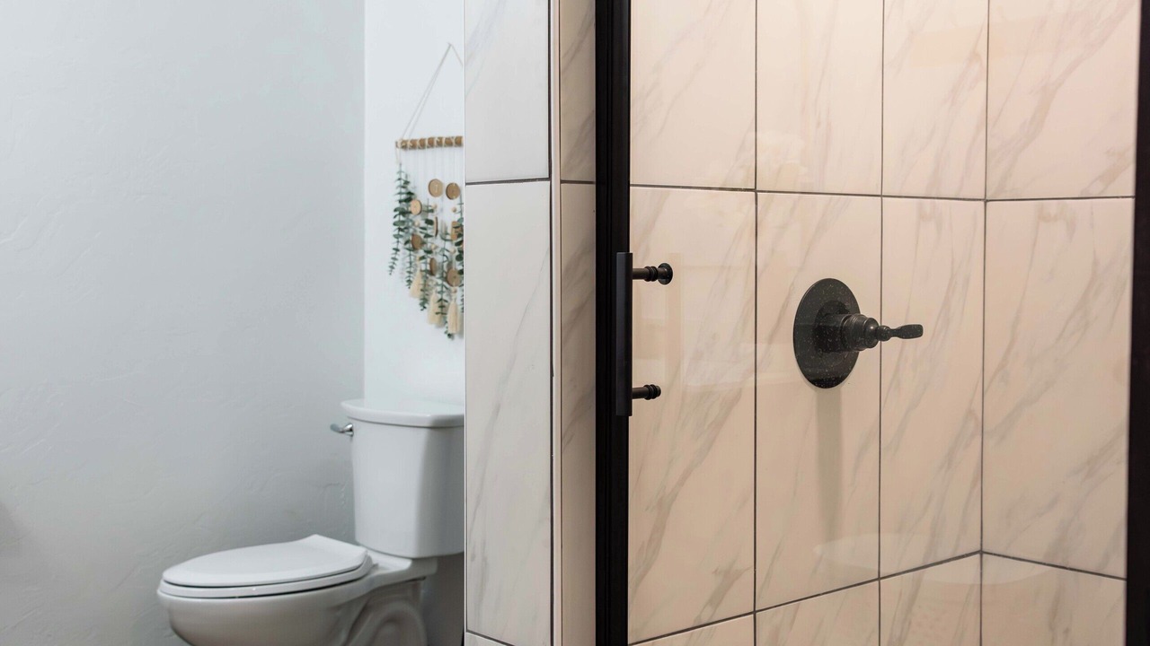 Photo of Bathroom in Custer City