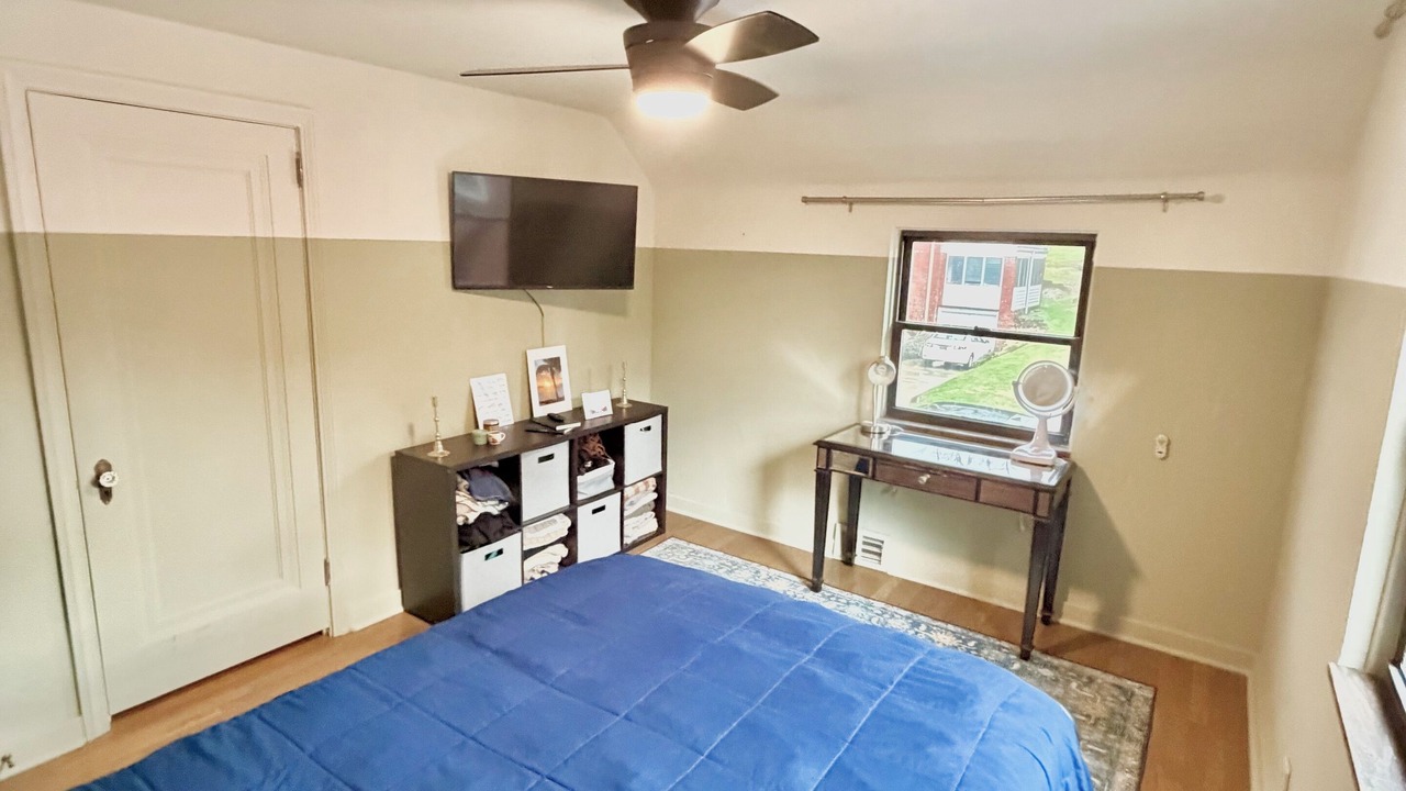 Photo of Bedroom in Brentwood