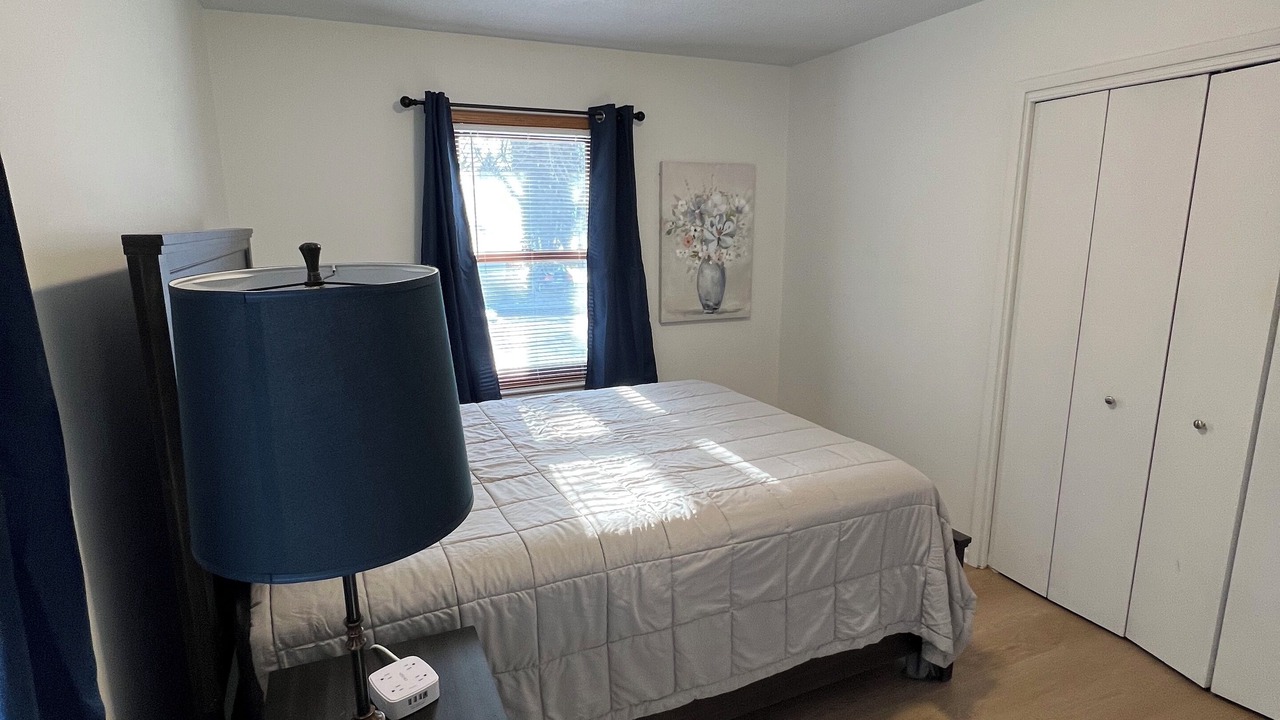 Photo of Bedroom in John Adams
