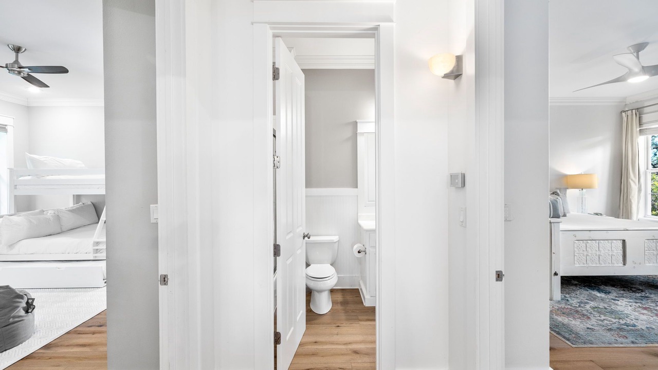 Photo of Bedroom in Seacrest