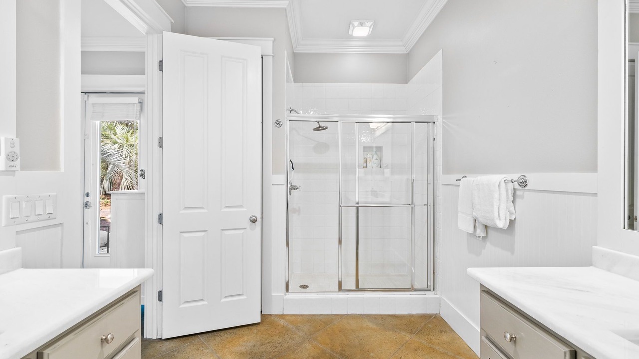 Photo of Bathroom in Seacrest