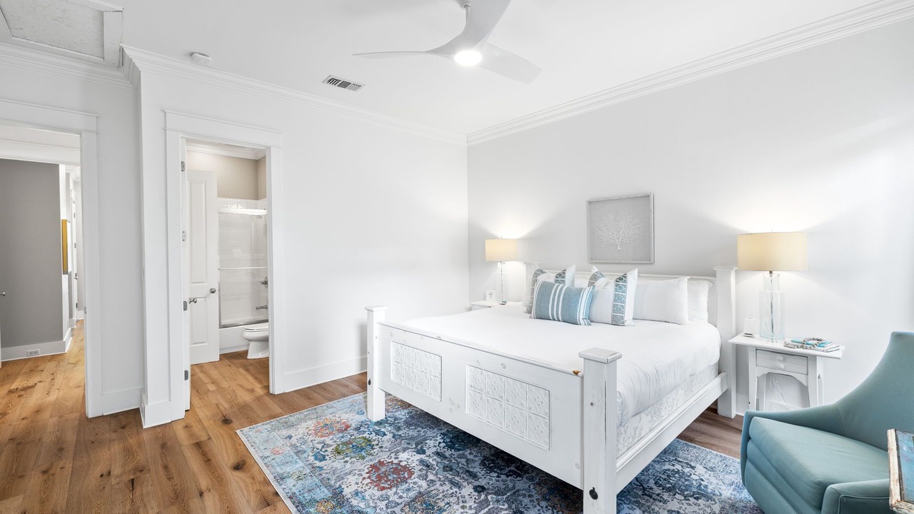 Photo of Bedroom in Seacrest