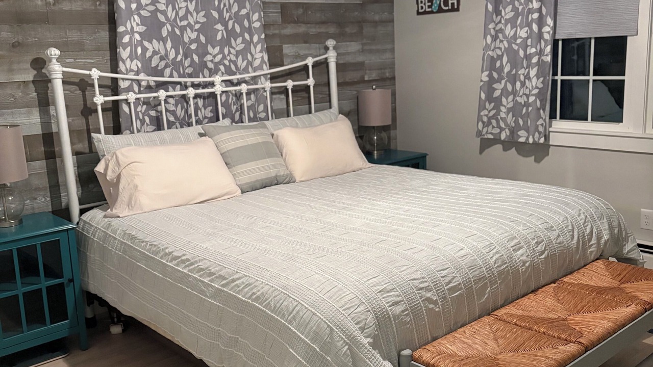 Photo of Bedroom in Buzzards Bay