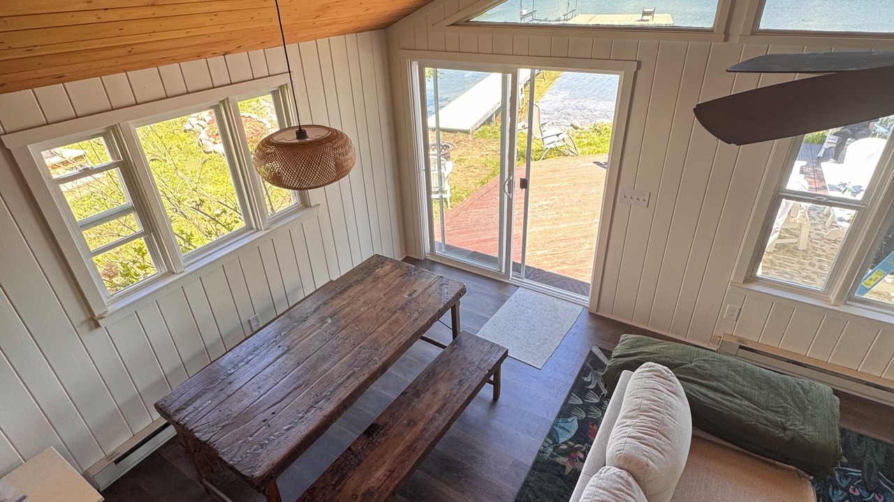 Photo of Livingroom in Kewadin