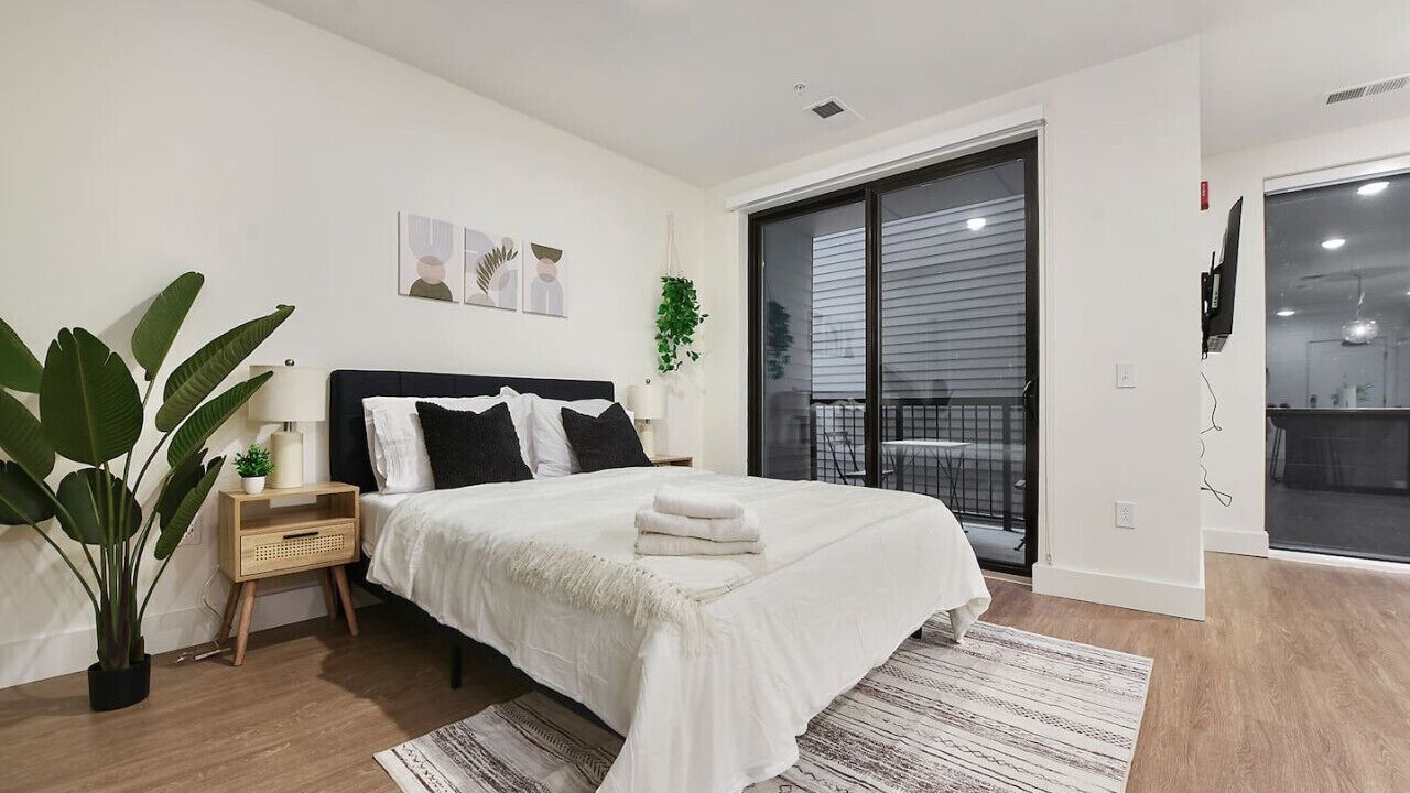 Photo of Bedroom in East Liberty