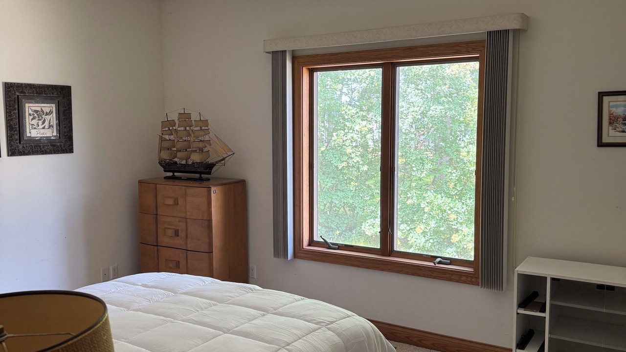 Photo of Bedroom in Cassopolis