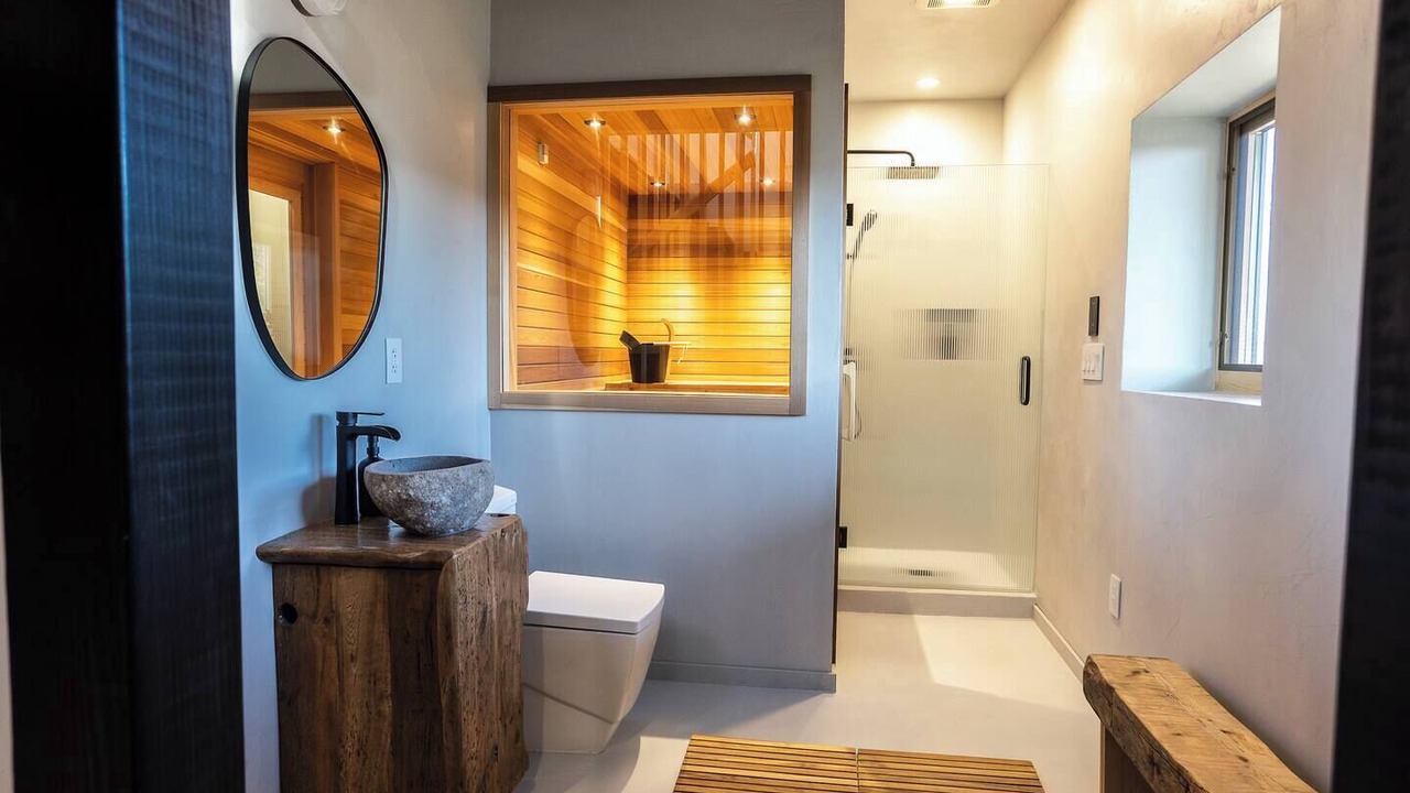 Photo of Bathroom in Phelps