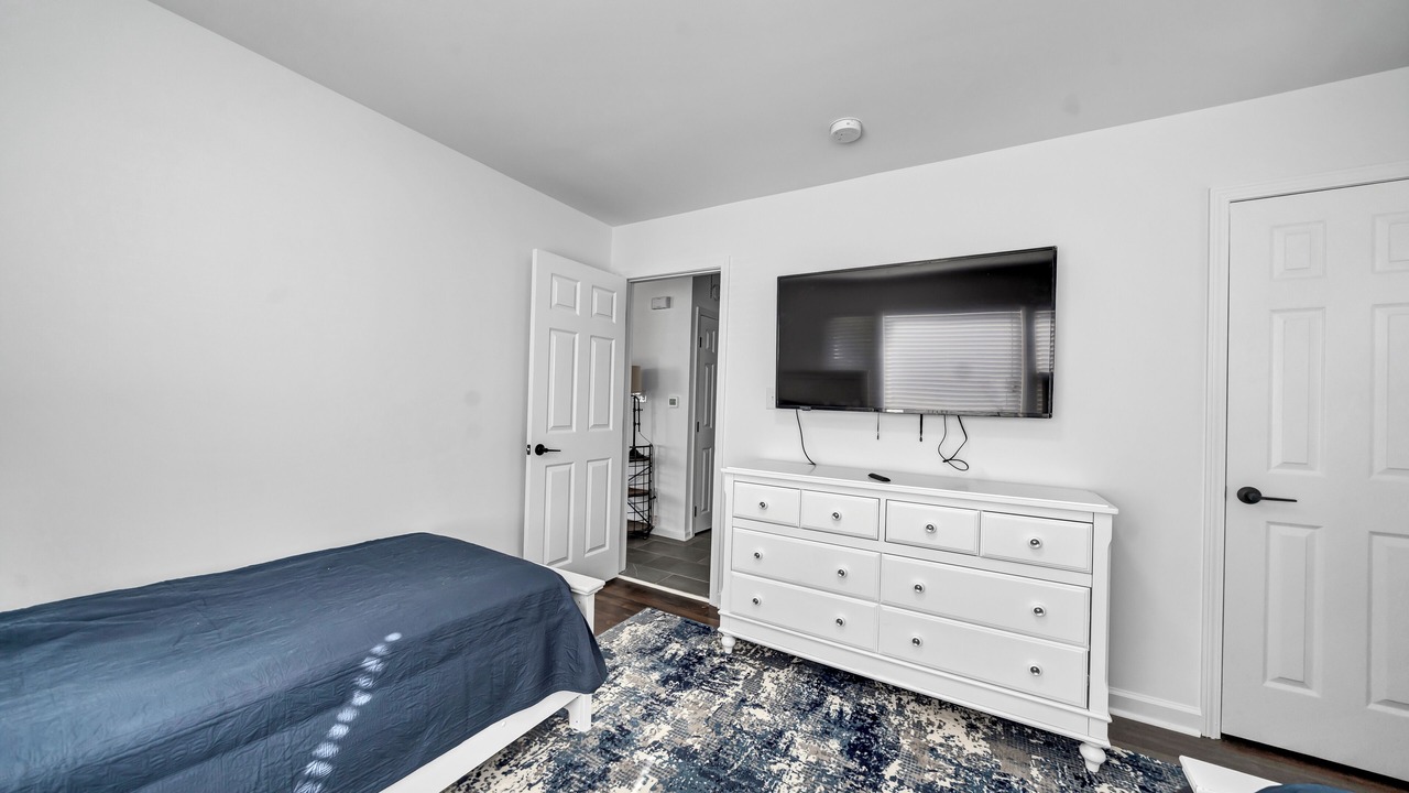 Photo of Bedroom in Northside District