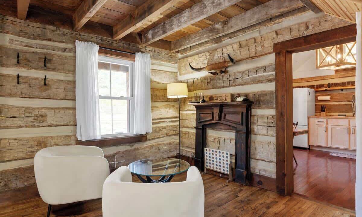 Photo of Bedroom in McArthur