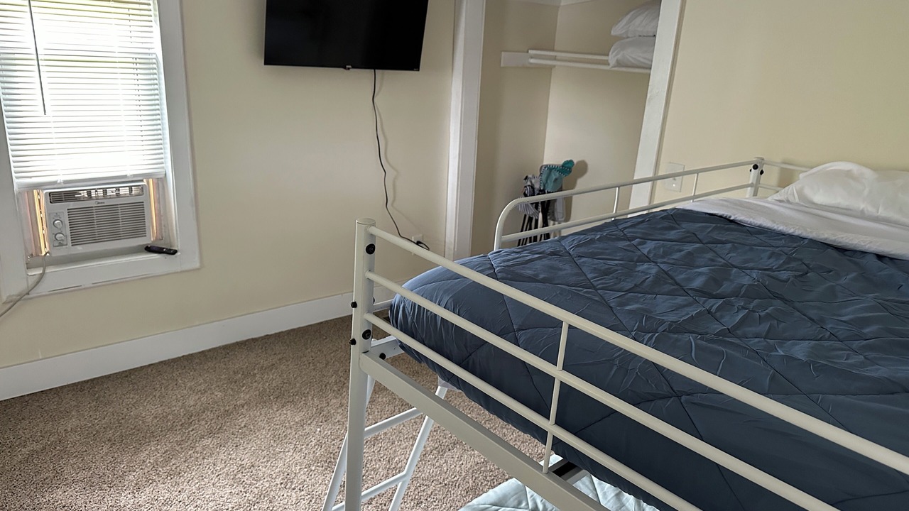 Photo of Bedroom in West Buxton
