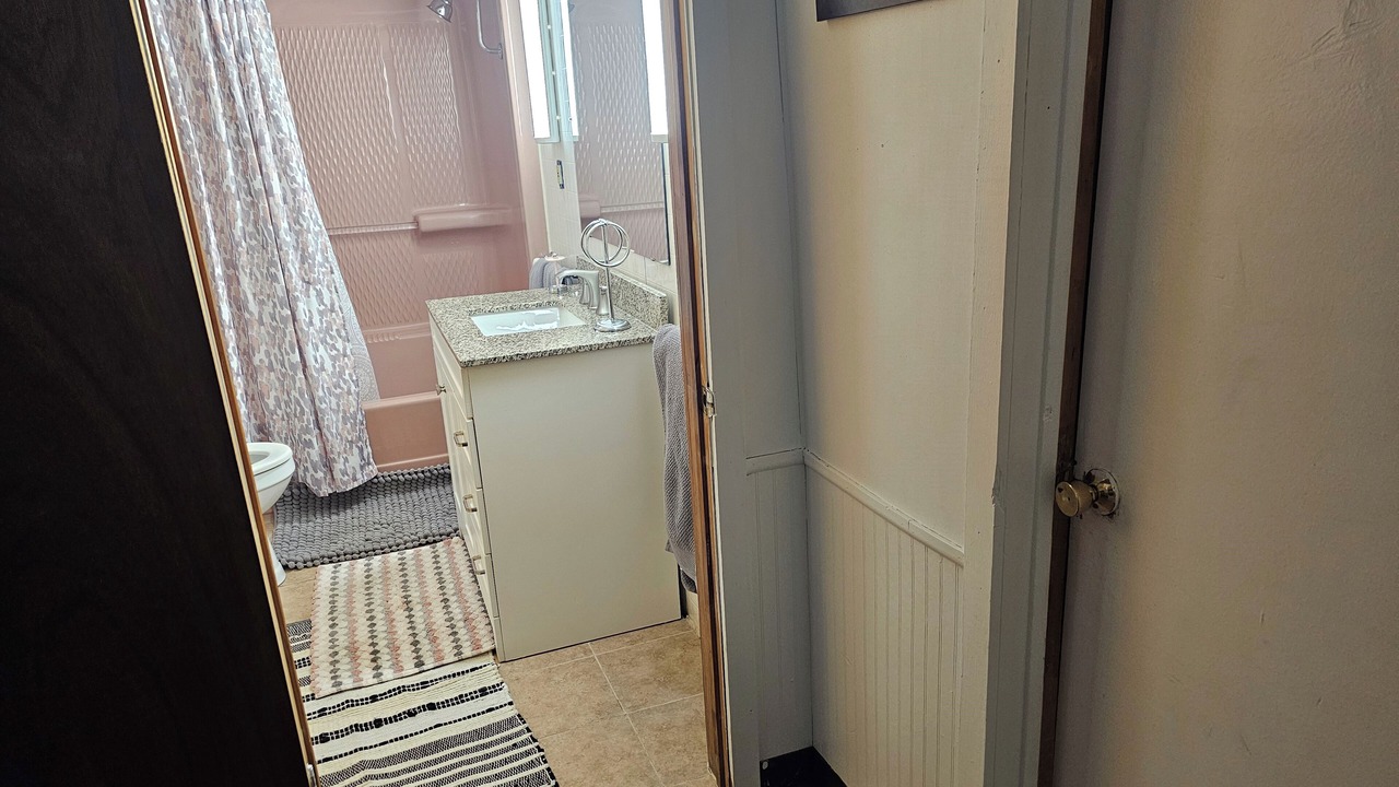 Photo of Bathroom in Baldwin