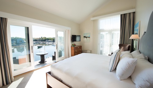 Suite, Balcony (Captain's)