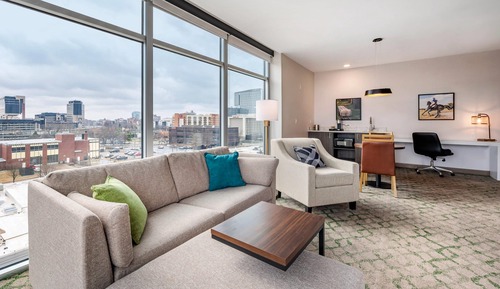Suite, 1 King Bed with Sofa bed, Non Smoking, Corner