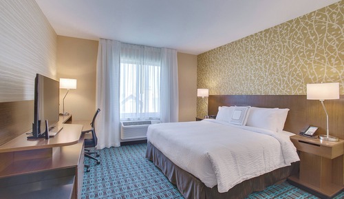 Room, 1 King Bed, Hearing Accessible