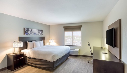 Suite, 1 King Bed, Non Smoking