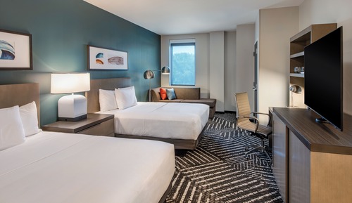 Room, 2 Queen Beds (Den)