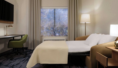 Deluxe Room, Multiple Beds (Mobility Accessible, Tub)