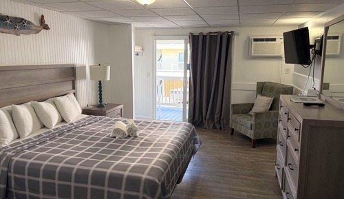 Room, King Bed