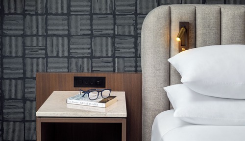 Room, 1 King Bed (Accessible Bathtub)